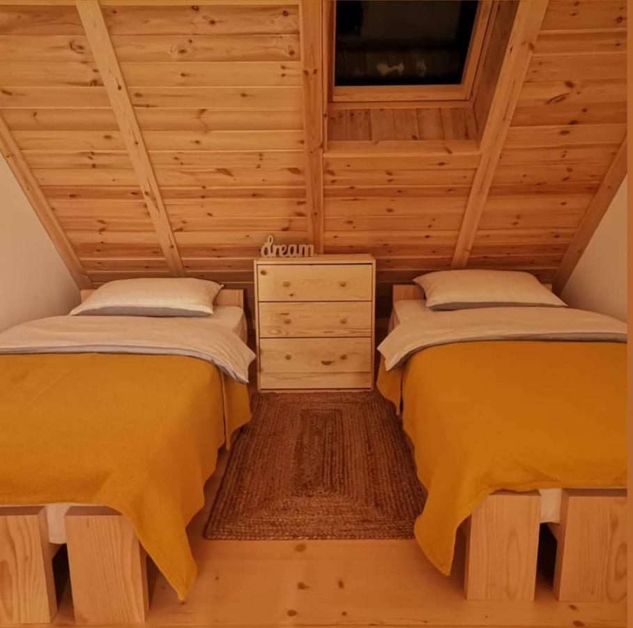 Cortina Resort 伊万尼察 外观 照片